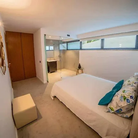 Luxurious 6 Bd W/heated Pool , Golf, Villa Almancil