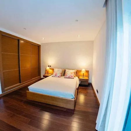 Luxurious 6 Bd W/heated Pool , Golf, アルマンシル